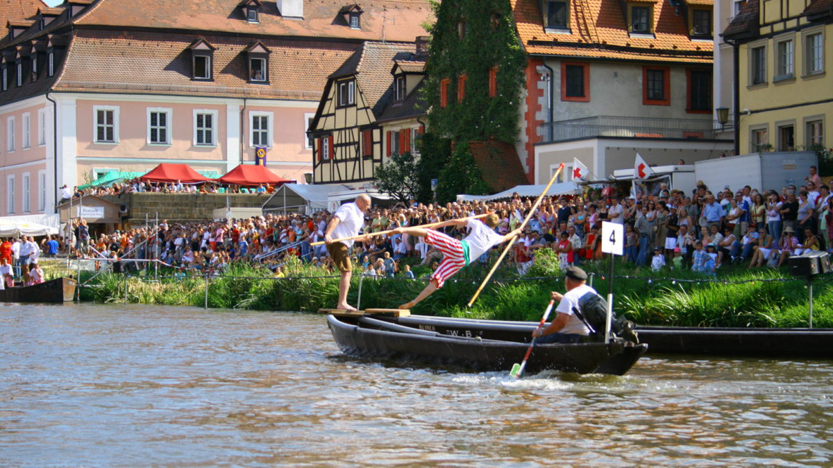 Fischerstechen auf der Regnitz