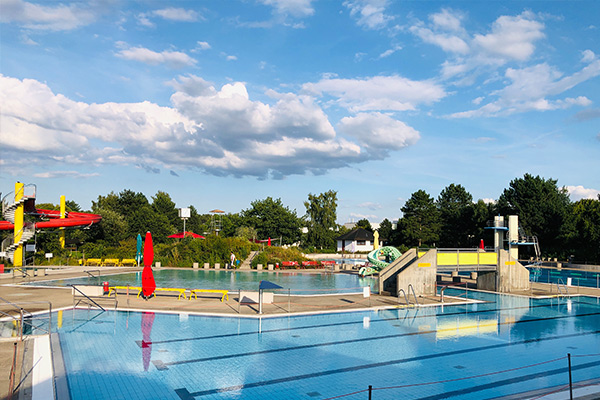 Freibad Hallstadt